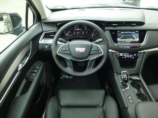 2017 Cadillac XT5 Premium Luxury 4dr SUV